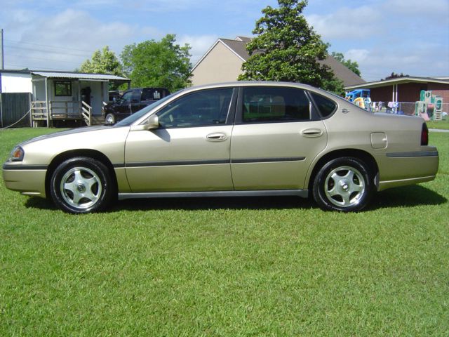 2004 Chevrolet Impala Base