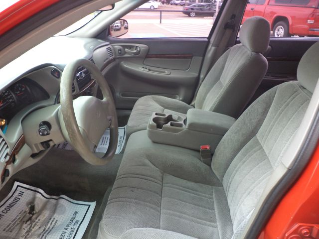 2004 Chevrolet Impala Base