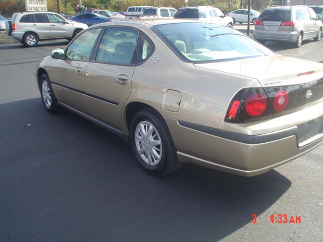 2004 Chevrolet Impala Base