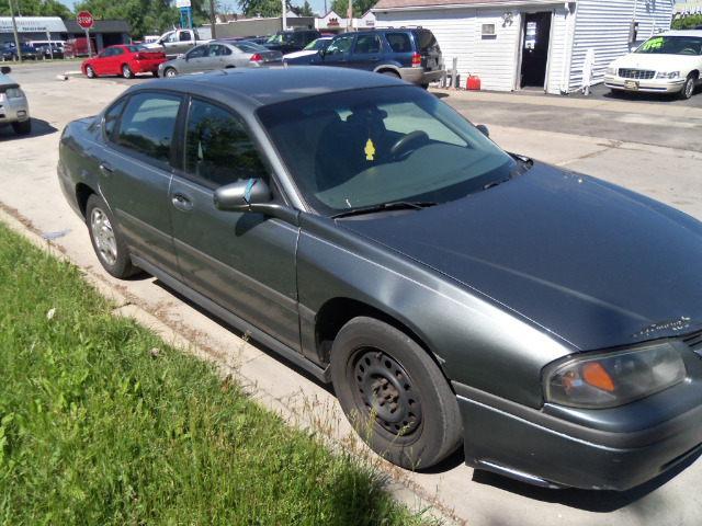 2004 Chevrolet Impala Base