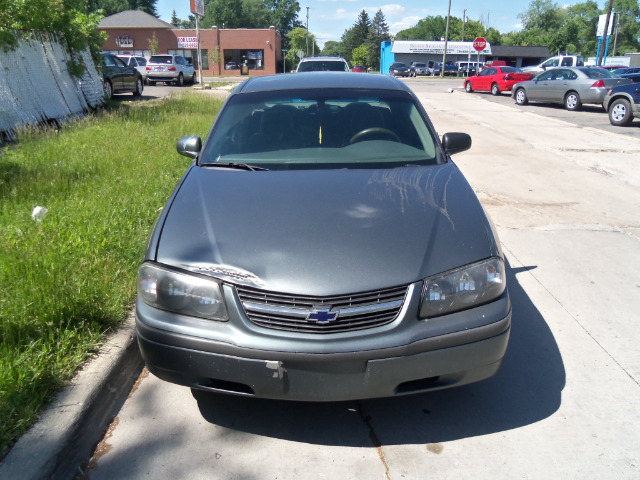 2004 Chevrolet Impala Base