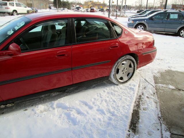 2004 Chevrolet Impala Base