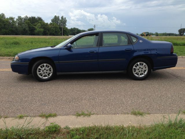 2004 Chevrolet Impala Base