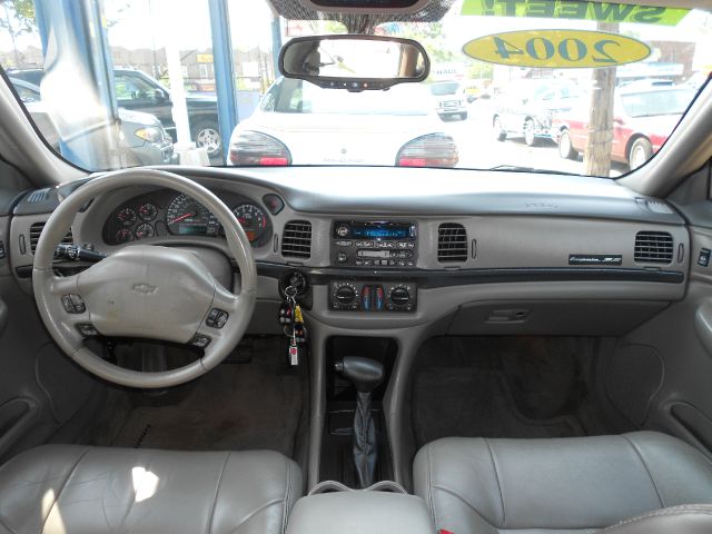 2004 Chevrolet Impala 4dr Sdn Auto (natl) Hatchback