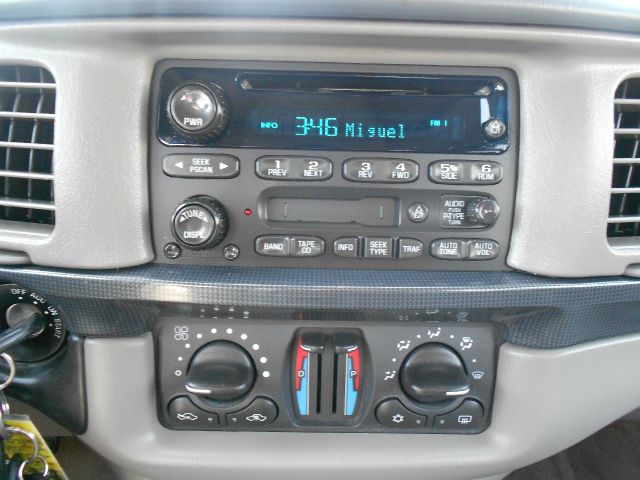 2004 Chevrolet Impala 4dr Sdn Auto (natl) Hatchback