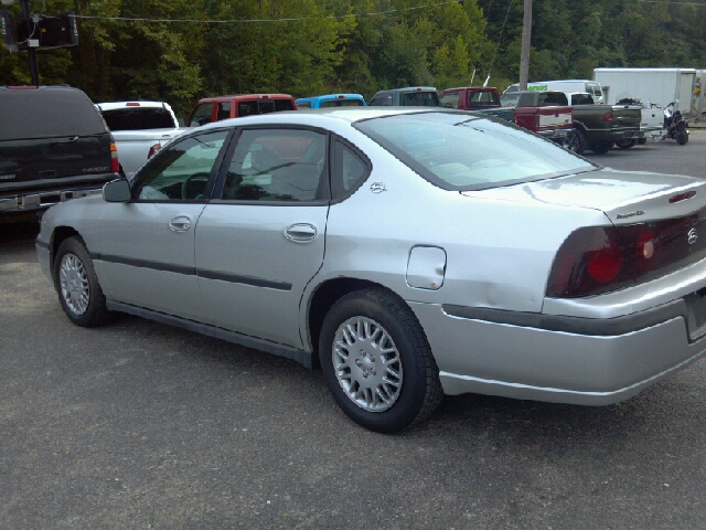 2004 Chevrolet Impala Base