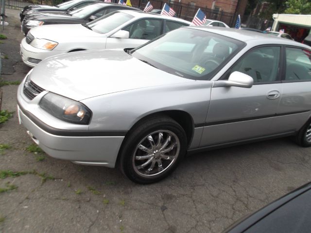 2004 Chevrolet Impala Base