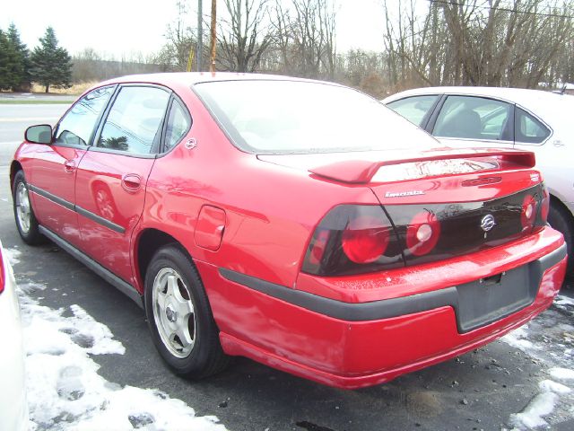 2004 Chevrolet Impala Base