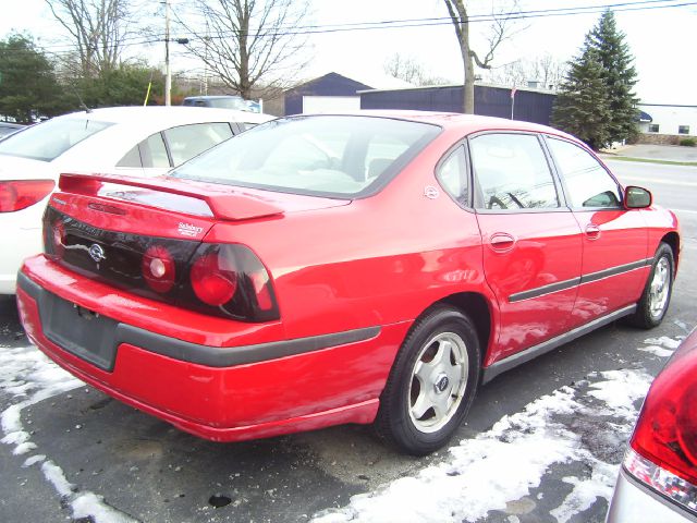 2004 Chevrolet Impala Base