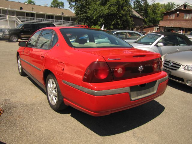 2004 Chevrolet Impala Base