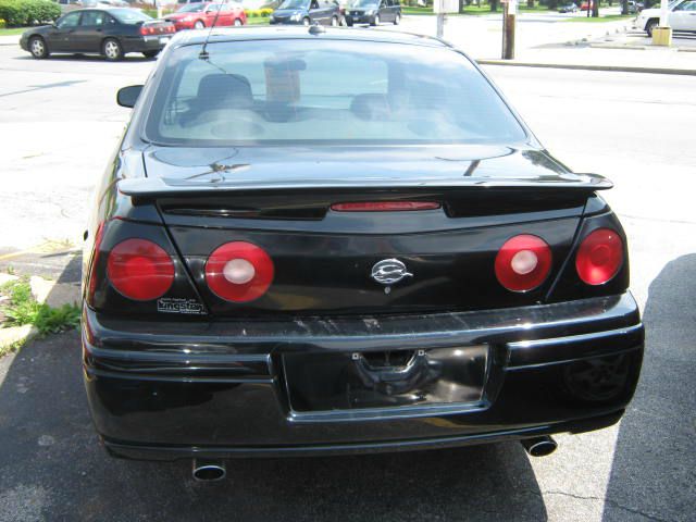 2004 Chevrolet Impala 4dr Sdn Auto (natl) Hatchback