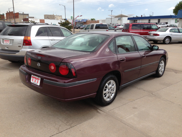 2004 Chevrolet Impala Base