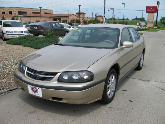 2004 Chevrolet Impala Base