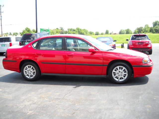 2004 Chevrolet Impala Base