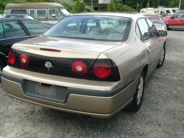 2004 Chevrolet Impala Base