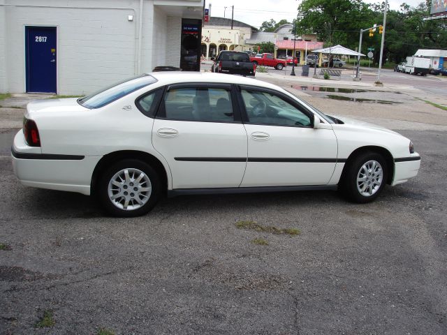 2004 Chevrolet Impala Base