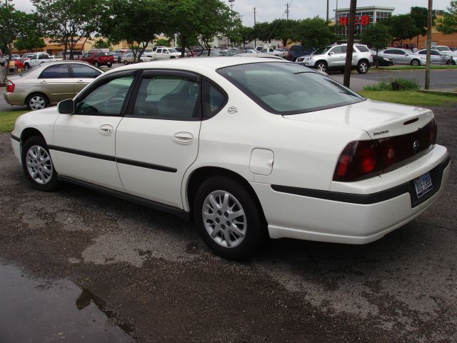 2004 Chevrolet Impala Base