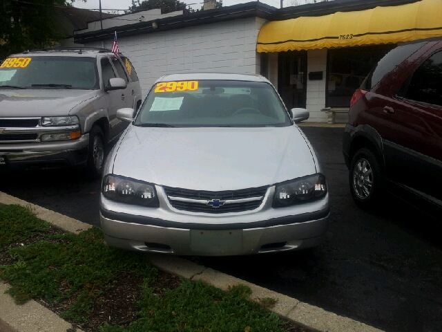 2004 Chevrolet Impala Base