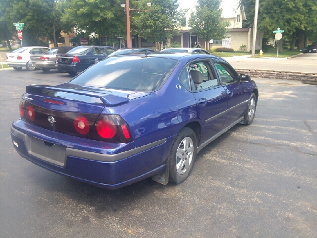 2005 Chevrolet Impala Base