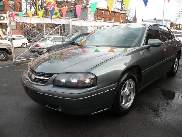 2005 Chevrolet Impala Base