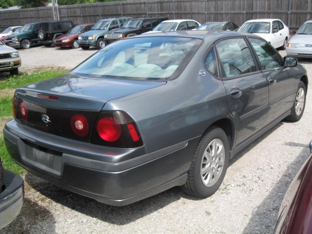 2005 Chevrolet Impala Base