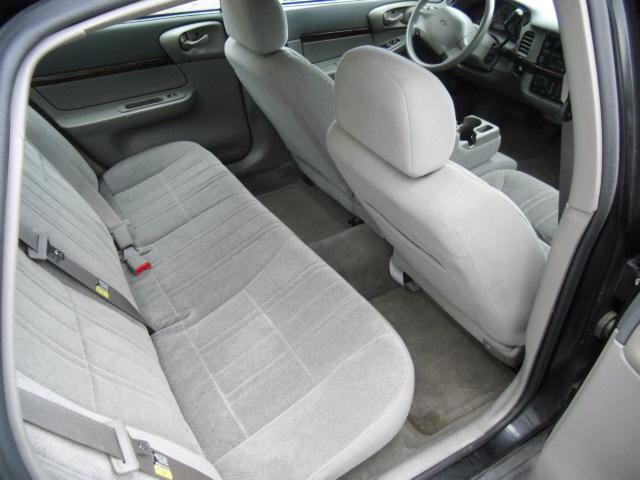 2005 Chevrolet Impala Base