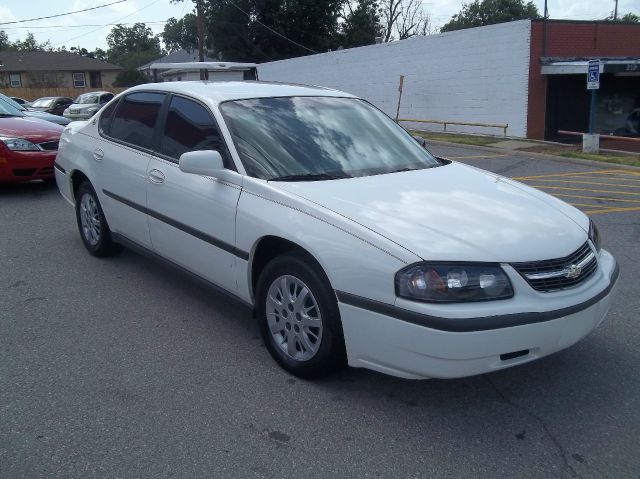 2005 Chevrolet Impala Base