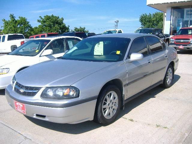 2005 Chevrolet Impala Base