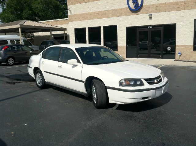 2005 Chevrolet Impala Base