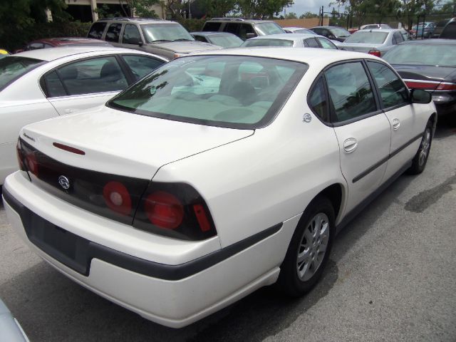 2005 Chevrolet Impala Base