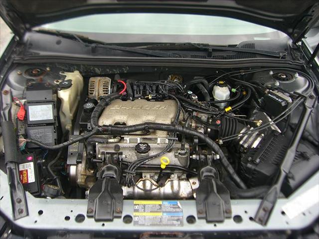 2005 Chevrolet Impala Base