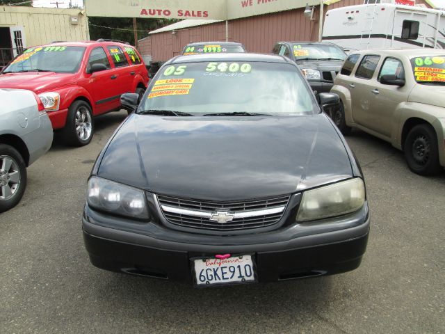 2005 Chevrolet Impala Base