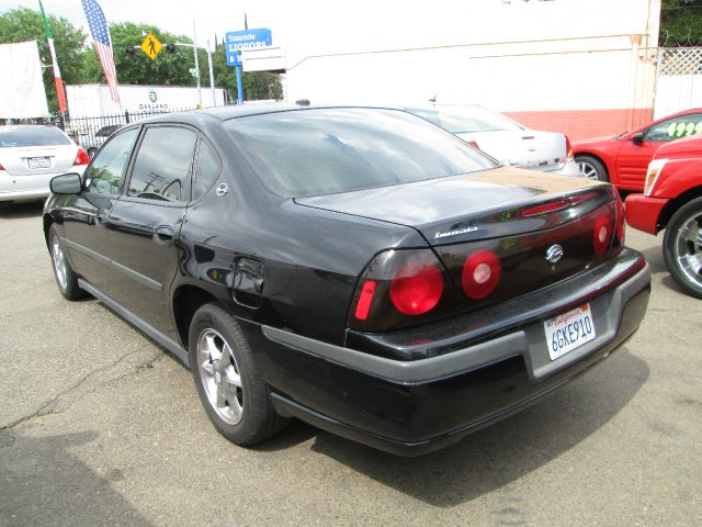 2005 Chevrolet Impala Base