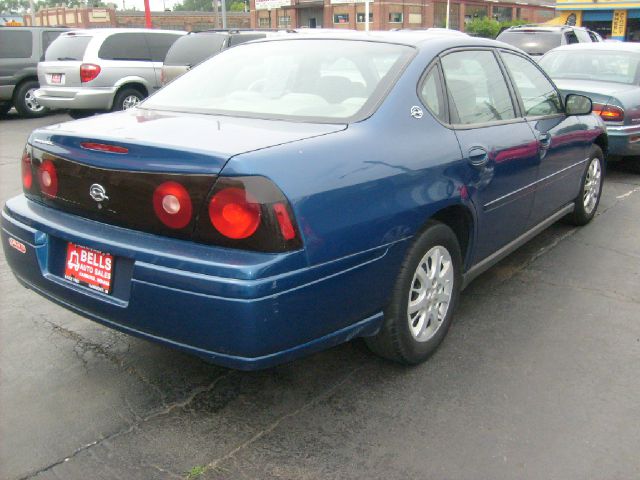 2005 Chevrolet Impala Base