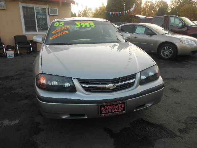 2005 Chevrolet Impala Base