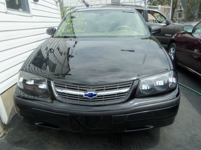 2005 Chevrolet Impala Fusion SE Sedan 4D