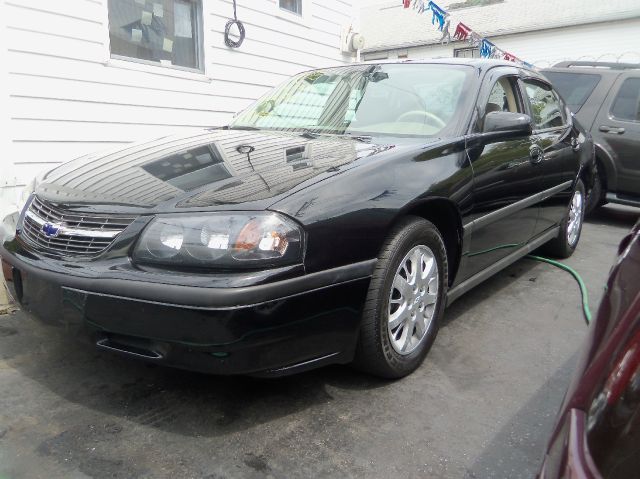 2005 Chevrolet Impala Fusion SE Sedan 4D