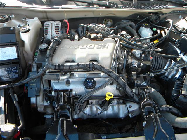 2005 Chevrolet Impala Base