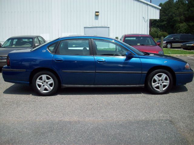 2005 Chevrolet Impala Base