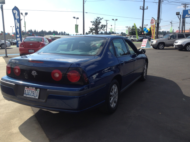 2005 Chevrolet Impala Base