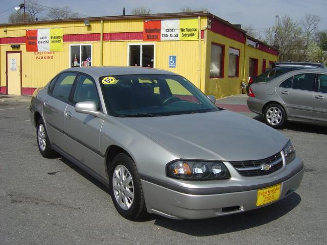 2005 Chevrolet Impala Platinum Edition W/ Navires