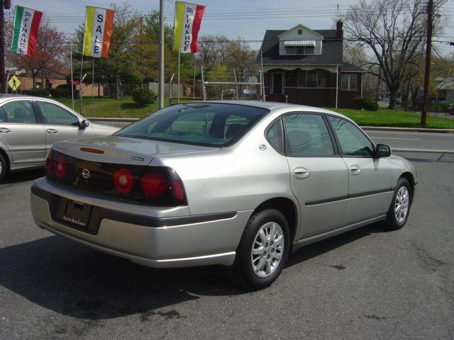 2005 Chevrolet Impala Platinum Edition W/ Navires