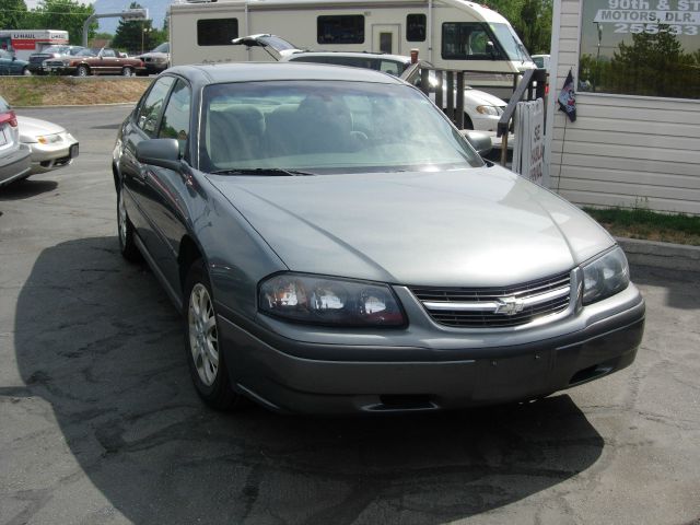 2005 Chevrolet Impala Base