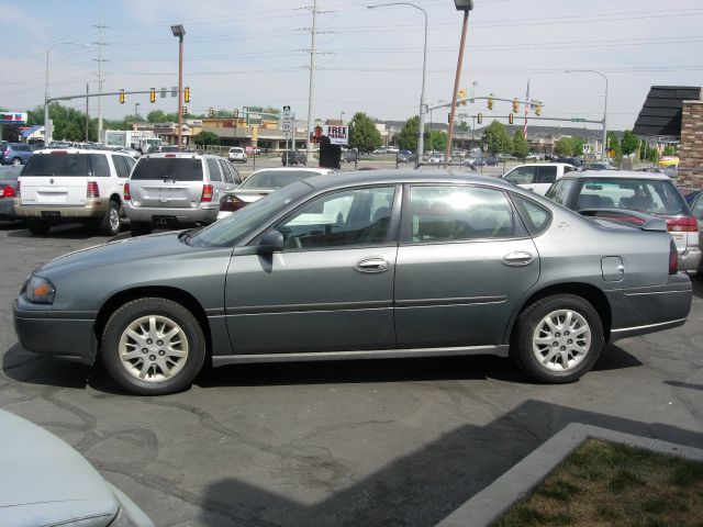 2005 Chevrolet Impala Base