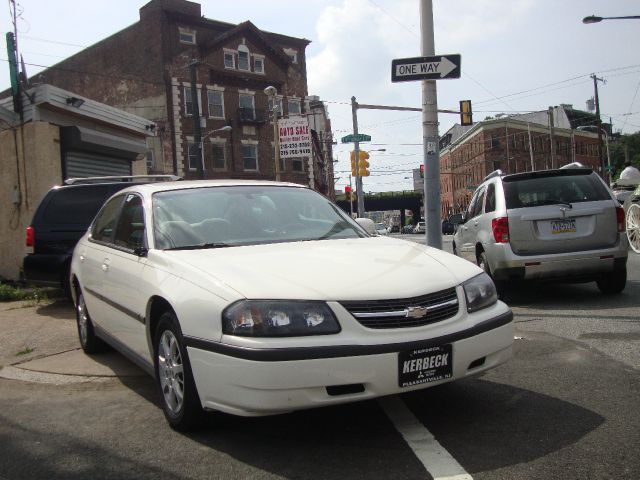 2005 Chevrolet Impala Base