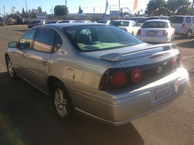 2005 Chevrolet Impala Base