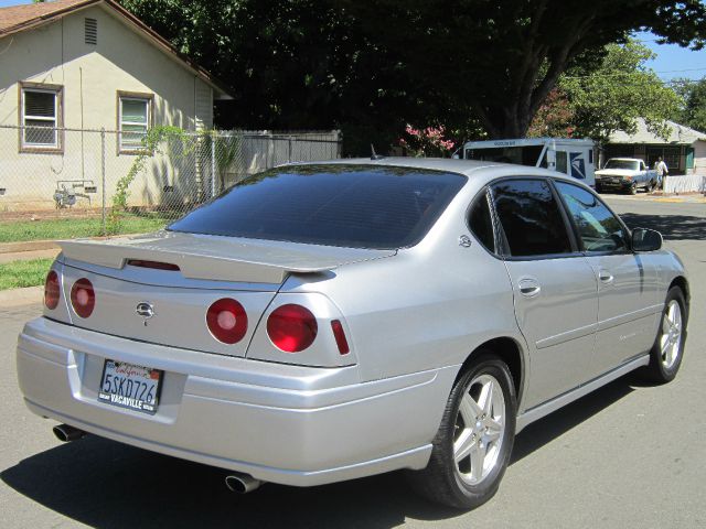 2005 Chevrolet Impala 4dr Sdn Auto (natl) Hatchback