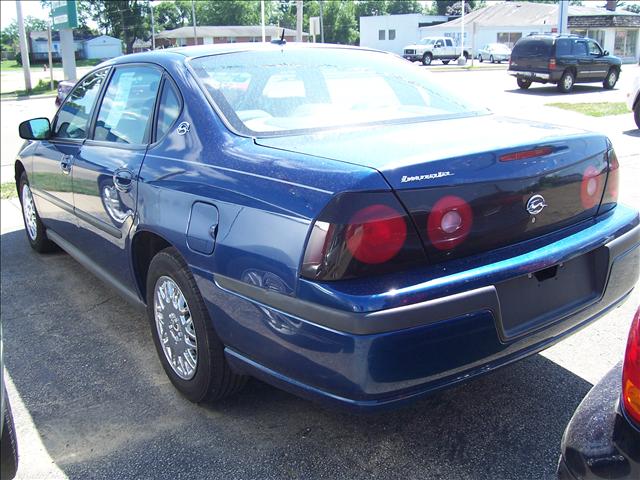 2005 Chevrolet Impala Base