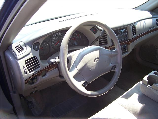 2005 Chevrolet Impala Base