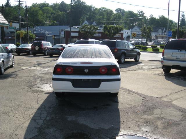 2005 Chevrolet Impala Base